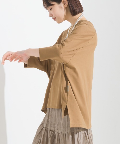 OMNES(オムネス)の「冷感シルクタッチドルマンスリーブ6分袖プルオーバー(Tシャツ/カットソー・レディース・ブラック/ベージュ/ホワイト/ピンク/ブラウン・FREE)」の18枚目の写真