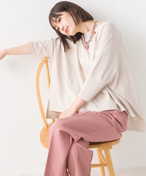 OMNES(オムネス)の「冷感シルクタッチドルマンスリーブ6分袖プルオーバー(Tシャツ/カットソー・レディース・ブラック/ベージュ/ホワイト/ピンク/ブラウン・FREE)」の21枚目の写真