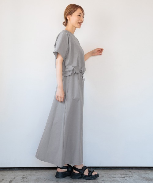 LAKOLE（ラコレ）の「カットドロストスカート / 115150（スカート・レディース・ブラック/グレー/グレイッシュベージュ・SMALL/MEDIUM）」の5枚目の写真