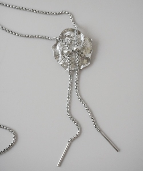 Port(ポート)の「【 Port / ポート 】 モチーフ ループタイ ネックレス(ネックレス・レディース・シルバー/シルバー系その他2/シルバー系その他・FREE)」の5枚目の写真