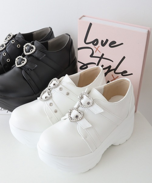 LOVEHUNTER(ラブハンター)の「LOVEHUNTER ハートバックルベルト 軽量厚底シューズ(スニーカー・レディース・ブラック/ホワイト・L/LL/3L/S/M)」の12枚目の写真