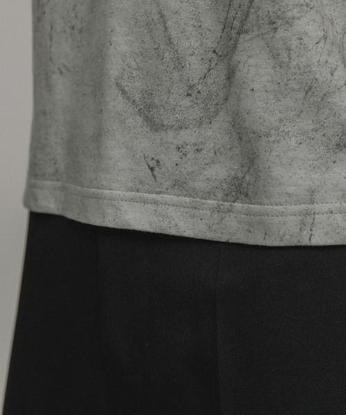 新品未使用M TO R CROPPED PACK TEE M TO R（ムウトアール）の「［TOPS］M CROPPED PACK TEE（T