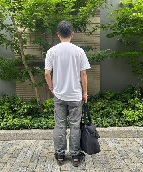 etre pret(エトレプレ)の「汗臭・生乾き臭をブロック!4.3オンス 抗菌防臭ドライTシャツ【ユニセックス】(Tシャツ/カットソー・レディース・ブラック/カーキ/ホワイト/グリーン/ネイビー/パープル/イエロー/バーガンディー/ネイビー系/チャコールグレー/ライトブルー/ライトグレー・SMALL/MEDIUM/LARGE/X-LARGE/XX-LARGE/X-SMALL/XXL/XS/XL/L/M/S)」の15枚目の写真