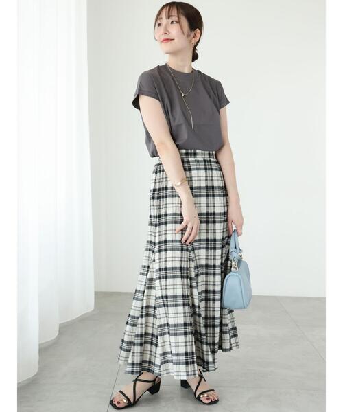 Te chichi TERRASSE（テチチテラス）の「【吸水速乾・接触冷感】ハイネックフレンチスリーブTシャツ（Tシャツ/カットソー・レディース・オフホワイト/チャコールグレー/ベージュ・F）」の19枚目の写真