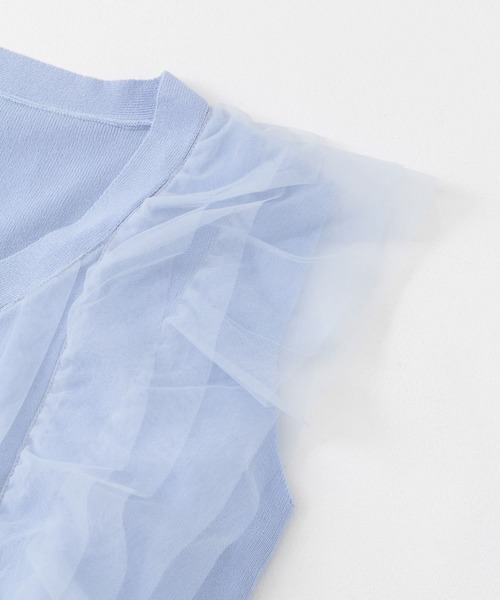 HEYUMM（ヘユム）の「チュールドッキングノースリーブセーター（ニット/セーター・レディース・チャコールグレー/ライトブルー/ライトベージュ・ONE）」の14枚目の写真