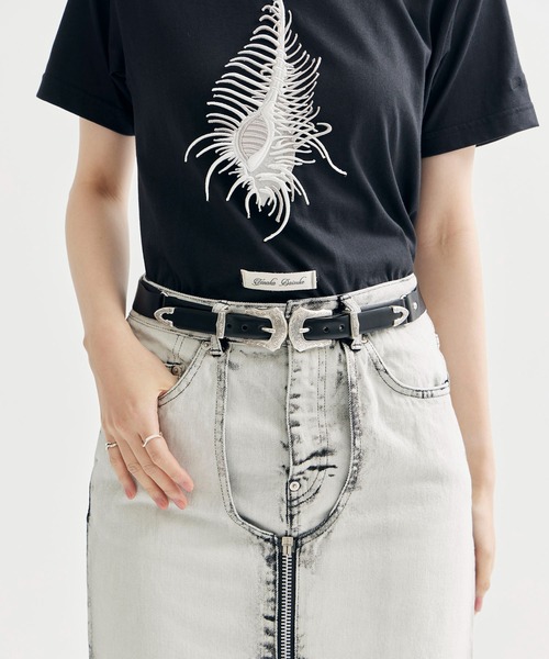 TOGA（トーガ）の「【TOGA TOO/トーガトゥ】Double buckle nylon belt/ナイロンベルト（ベルト・レディース・ブラック・FREE）」の4枚目の写真