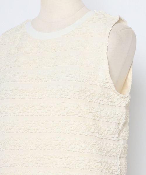 MINERTE（ミネルテ）の「【MINERTE】shirring border tops / シャーリングボーダーノースリーブトップス（タンクトップ・レディース・アイボリー/ブラック・FREE）」の7枚目の写真