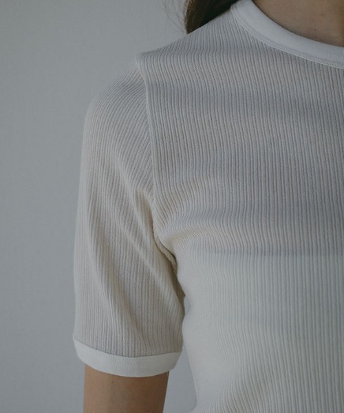 ETRE TOKYO(エトレトウキョウ)の「シアーリブボックスプルオーバー(Tシャツ/カットソー・レディース・オフホワイト/ブラウン/ブラック・FREE)」の18枚目の写真