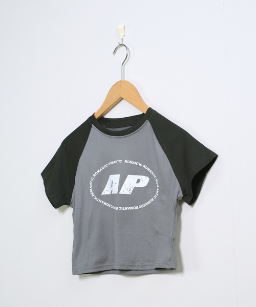 shopnikoniko（ショップニコニコ）の「Tシャツ 半袖 ロゴプリント ラグラン ショート丈 チビT（Tシャツ/カットソー・レディース・グレー/ベージュ・フリー）」の10枚目の写真