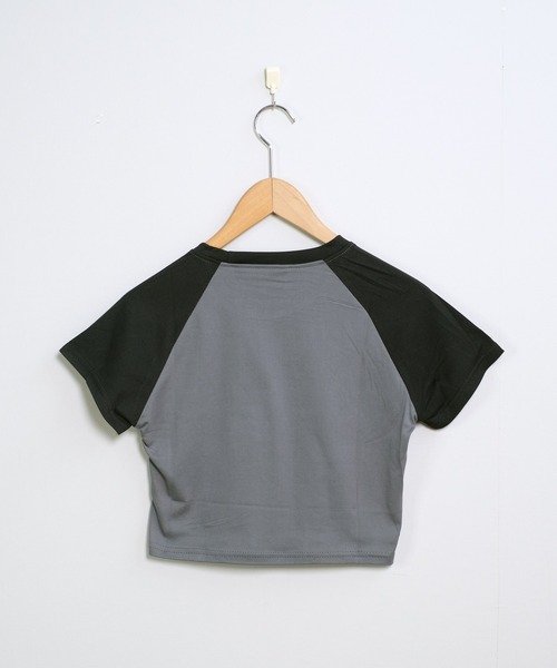shopnikoniko（ショップニコニコ）の「Tシャツ 半袖 ロゴプリント ラグラン ショート丈 チビT（Tシャツ/カットソー・レディース・グレー/ベージュ・フリー）」の11枚目の写真