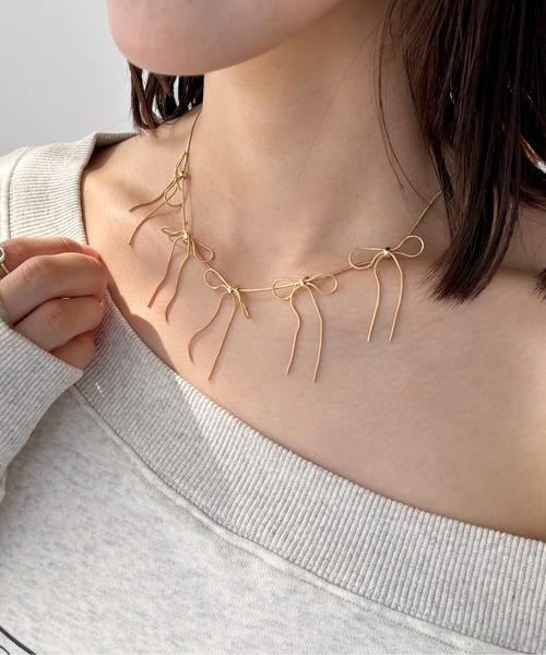 Heather(ヘザー)の「メニーリボンネックレス 140210(ネックレス・レディース・ゴールド/シルバー・ONE SIZE)」の1枚目の写真