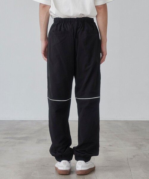 UMBRO（アンブロ）の「UMBRO別注トラックパンツ（その他パンツ・メンズ・ブラック・L/M）」の10枚目の写真