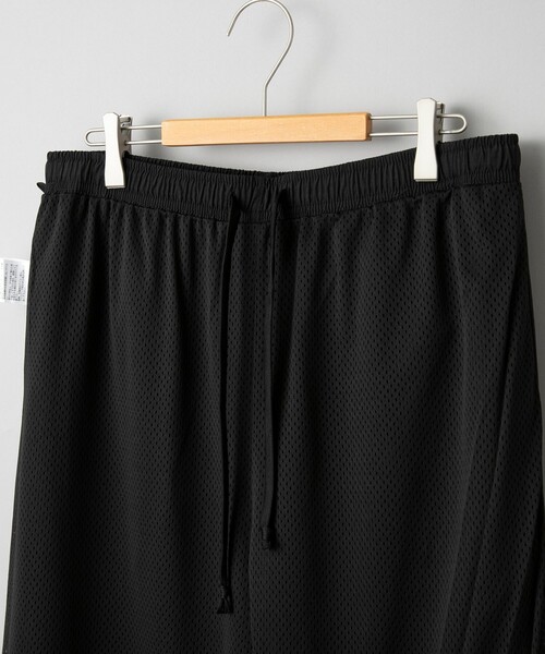 UMBRO（アンブロ）の「UMBRO別注トラックパンツ（その他パンツ・メンズ・ブラック・L/M）」の16枚目の写真