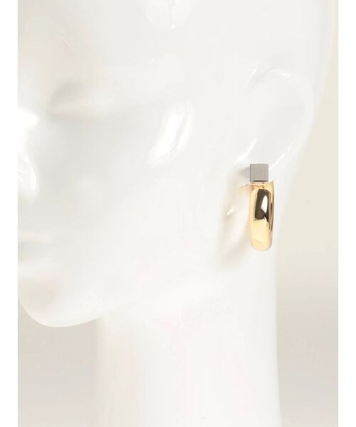 MURUA(ムルーア)の「【YUKKO】2WAYアシメピアス(ピアス(両耳用)・レディース・ゴールド・FREE)」の9枚目の写真