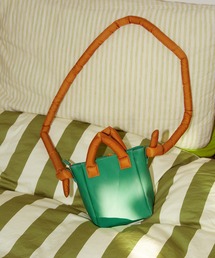 JNBY（ジェーエヌビーワイ）の「HOME LOB Small TOAST Bag / トーストバッグ（ショルダーバッグ・レディース）」