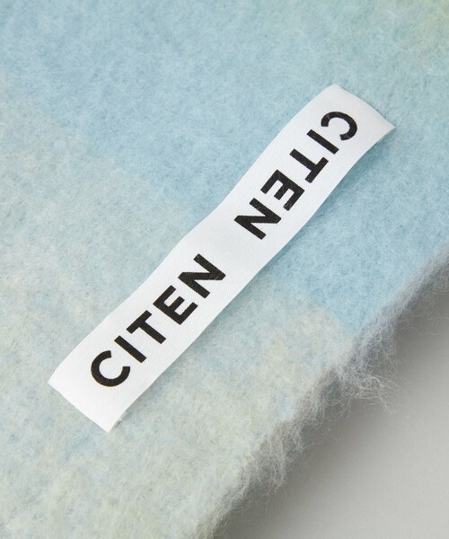 CITEN（シテン）の「＜CITEN＞カラフルチェックストール（ストール/ショール・レディース・オレンジ/ライトブルー・FREE）」の11枚目の写真