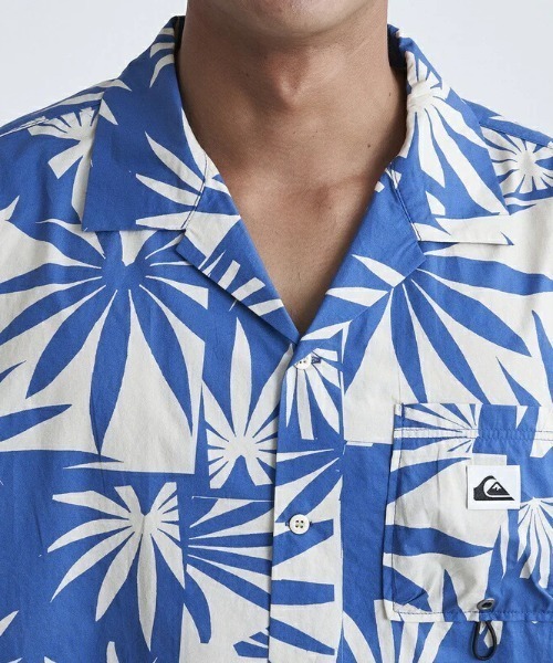 Quiksilver(クイックシルバー)の「FUN SURF SHIRTS/クイックシルバー半袖総柄シャツ(シャツ/ブラウス・メンズ・ブルー/イエロー・MEDIUM/LARGE/X-LARGE)」の7枚目の写真