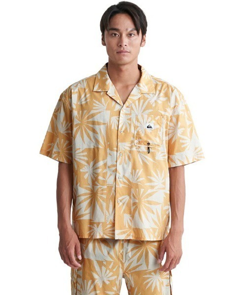 Quiksilver(クイックシルバー)の「FUN SURF SHIRTS/クイックシルバー半袖総柄シャツ(シャツ/ブラウス・メンズ・ブルー/イエロー・MEDIUM/LARGE/X-LARGE)」の8枚目の写真