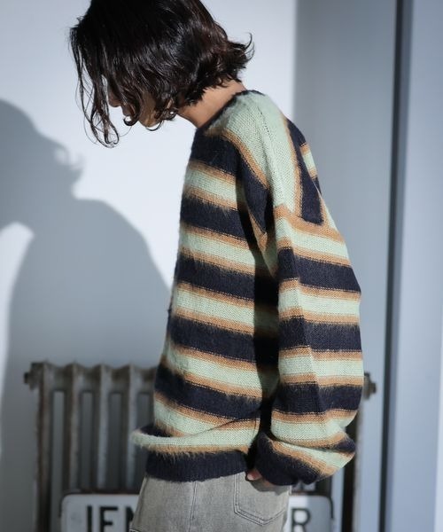 PBLIM（ページボーイリム）の「PBLIM/カラーボーダーニット（ニット/セーター・レディース・ブルー/レッド/グリーン・FREE）」の8枚目の写真