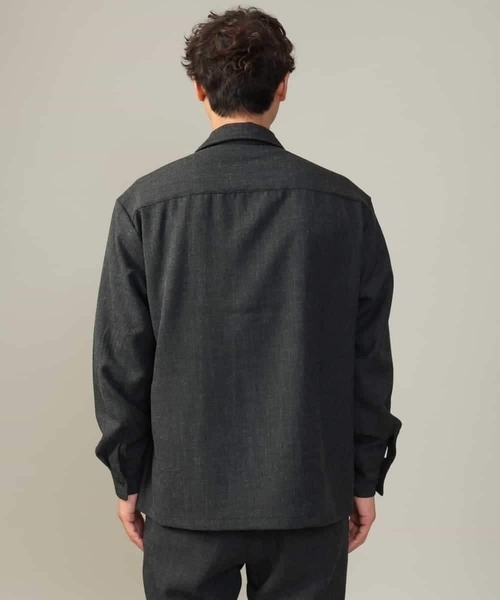 a.v.v（アーヴェヴェ）の「【イージーケア】ダブルポケットシャツ (セットアップ可)リライトシリーズ1（シャツ/ブラウス・メンズ・ライトブラウン/チャコールグレー/ネイビー・46/48/50）」の16枚目の写真