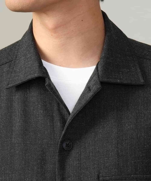a.v.v（アーヴェヴェ）の「【イージーケア】ダブルポケットシャツ (セットアップ可)リライトシリーズ1（シャツ/ブラウス・メンズ・ライトブラウン/チャコールグレー/ネイビー・46/48/50）」の17枚目の写真