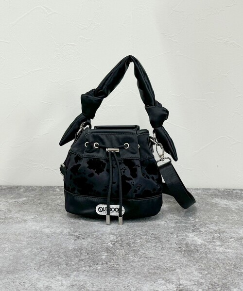 OUTDOOR PRODUCTS（アウトドアプロダクツ）の「【OUTDOOR PRODUCTS /アウトドアプロダクツ】サテンフロッキードロストバッグ（ショルダーバッグ・レディース・ブラック/レッド・FREE）」の22枚目の写真