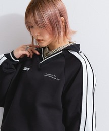 TTOL（トール）の「サイドラインデザインVネックトップス（ジャージ）」