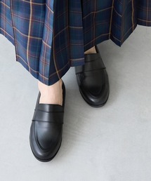 整うローファー