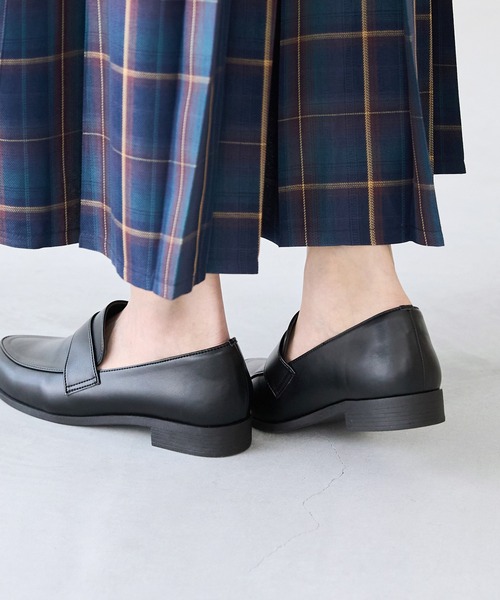 welleg(ウェレッグ)の「整うローファー(ローファー・レディース・ブラック/ブラック系1・22.5cm/23.0cm/23.5cm/24.0cm/24.5cm)」の6枚目の写真