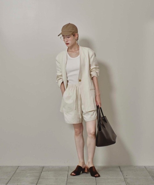 TODAYFUL（トゥデイフル）の「Collarless Cottonsatin Jacket