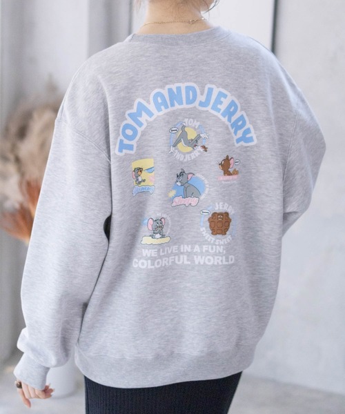 Tom＆Jerry（トムアンドジェリー）の「TOM＆JERRY トムとジェリー 刺繍 ルーズシルエットトレーナー（スウェット・レディース・オフホワイト/杢グレー/オートミール・フリー）」の2枚目の写真