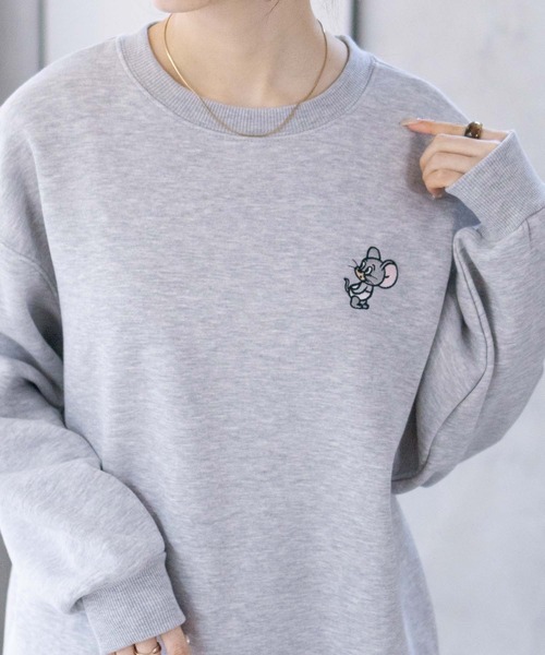 Tom＆Jerry（トムアンドジェリー）の「TOM＆JERRY トムとジェリー 刺繍 ルーズシルエットトレーナー（スウェット・レディース・オフホワイト/杢グレー/オートミール・フリー）」の14枚目の写真