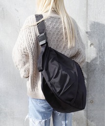 UNIVERSAL OVERALL / Nylon HOBO shoulder（L） / UVO-196