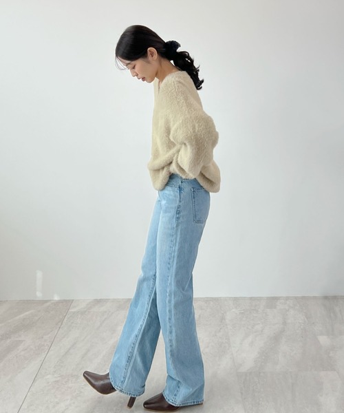Futier land(フューティアランド)の「モヘアタッチ裾リブシャギーVネッニット(ニット/セーター・レディース・チャコールグレー/ブルー/グリーン/ピンク/ベージュ/アイボリー・FREE)」の13枚目の写真