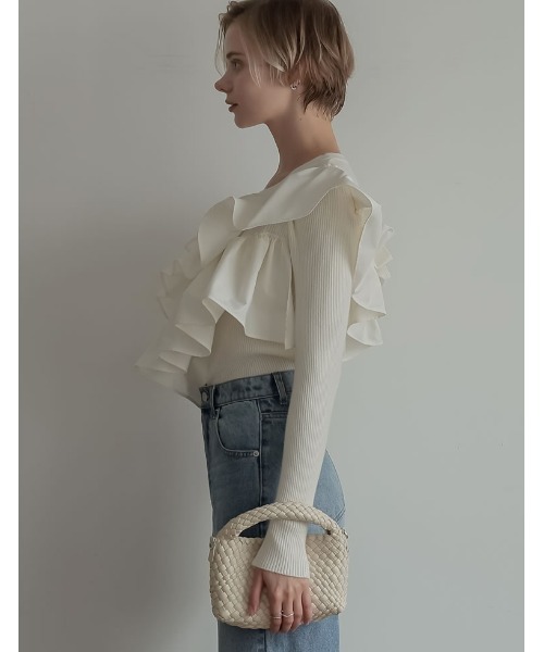 Re:EDIT（リエディ）の「[2024-25 WINTER COLLECTION]タフタフリルドッキングニットトップス（ニット/セーター・レディース・ブラック/アイボリー・MEDIUM/LARGE）」の5枚目の写真