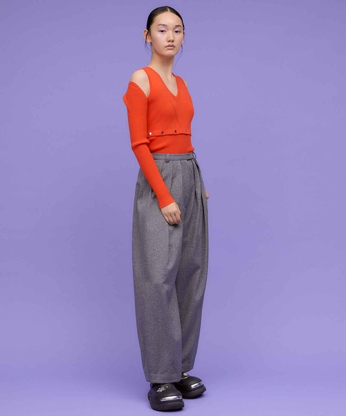 THINGS THAT MATTER（シングス ザット マター）の「WOOL MIX HERRINGBONE COCOON PANTS / ウールミックスヘリンボーンコクーンパンツ（その他パンツ・レディース・グレー・1/2）」の4枚目の写真