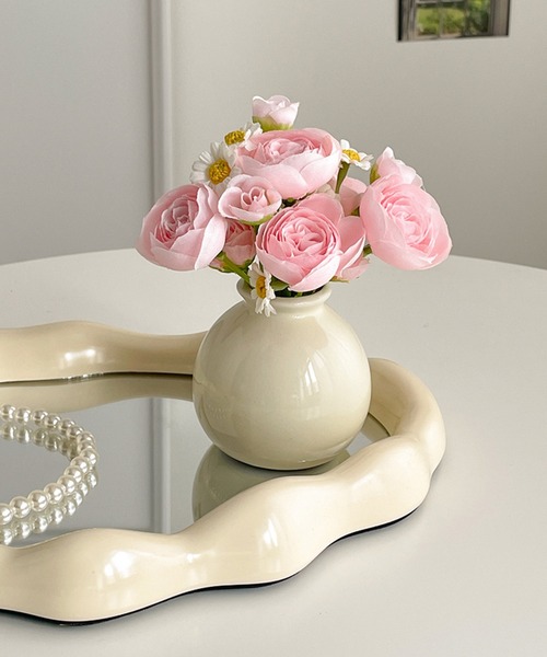 anissa kermiche Breast Friend フラワーベース Anissa Kermiche Breast Friend Ceramic Vase - ShopStyle