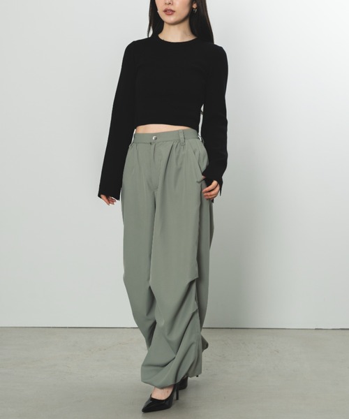 SENEE（セニー）の「cropped slit sleeve knit（クロップドスリットスリーブニット）（Tシャツ/カットソー・レディース・ブラック/ホワイト・FREE）」の10枚目の写真