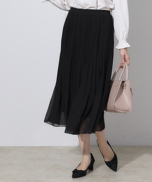 couture brooch（クチュールブローチ）の「【セレモニーシーン/お仕事にも】ランダムプリーツスカート（スカート・レディース・ライトベージュ/ネイビー/ブラック・38/40/36/42）」の8枚目の写真