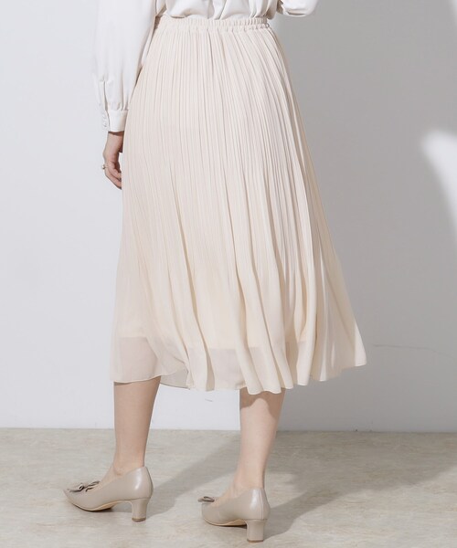 couture brooch（クチュールブローチ）の「【セレモニーシーン/お仕事にも】ランダムプリーツスカート（スカート・レディース・ライトベージュ/ネイビー/ブラック・38/40/36/42）」の22枚目の写真
