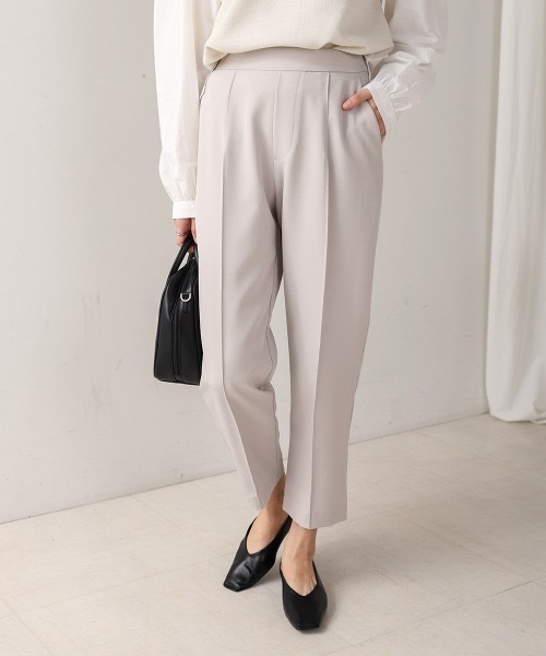 Bou Jeloud（ブージュルード）の「【セレモニー向け】とろみテーパードパンツ（スラックス・レディース・ブラック/ベージュ・FREE）」の11枚目の写真