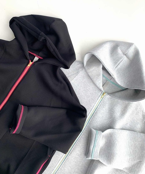 Q（キュー）の「ダンボールフーディーアウター（その他アウター・レディース・ライトグレー/ブラック・MEDIUM）」の6枚目の写真