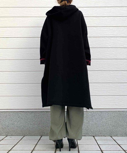 Q（キュー）の「ダンボールフーディーアウター（その他アウター・レディース・ライトグレー/ブラック・MEDIUM）」の15枚目の写真