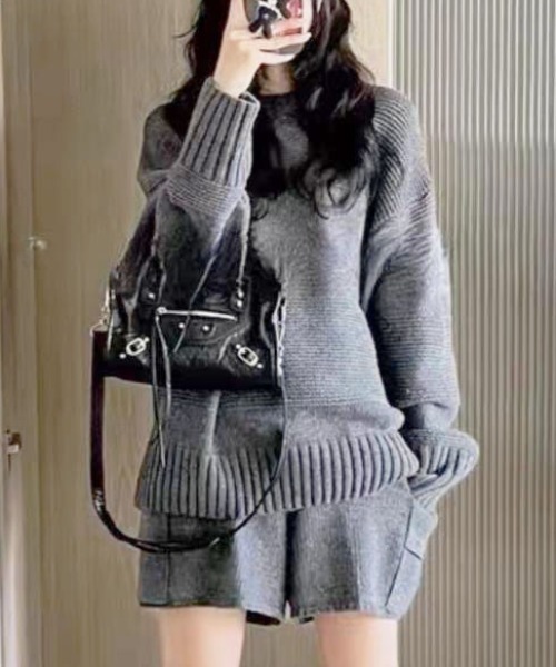 gossip!ロサンゼルス(ゴシップロサンゼルス)の「ニットセットアップ(セットアップ・レディース・グレー/オフホワイト/ブラウン/ブルー・FREE)」の10枚目の写真