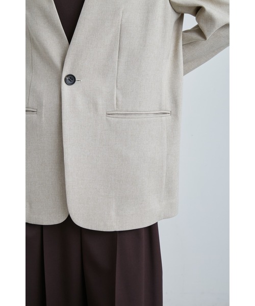 MIESROHE（ミースロエ）の「ボクシーノーカラーＪＫ（ノーカラージャケット・レディース・ブラック/ライトベージュ/グレー・0/1）」の16枚目の写真