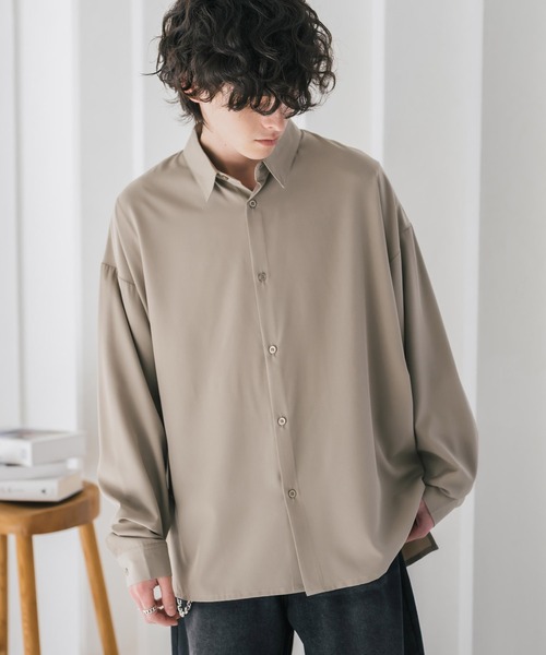 Rocky Monroe(ロッキーモンロー)の「新色追加 接触冷感 オーバーサイズとろみストレッチレギュラーカラー長袖シャツ(シャツ/ブラウス・メンズ・ブラック/ブルーグリーン/ホワイト/バーガンディー/ブルー/チャコール/グレイッシュベージュ/ネイビー/ライトグレー/ブラウン/ライトブルー・M/XL/L)」の7枚目の写真