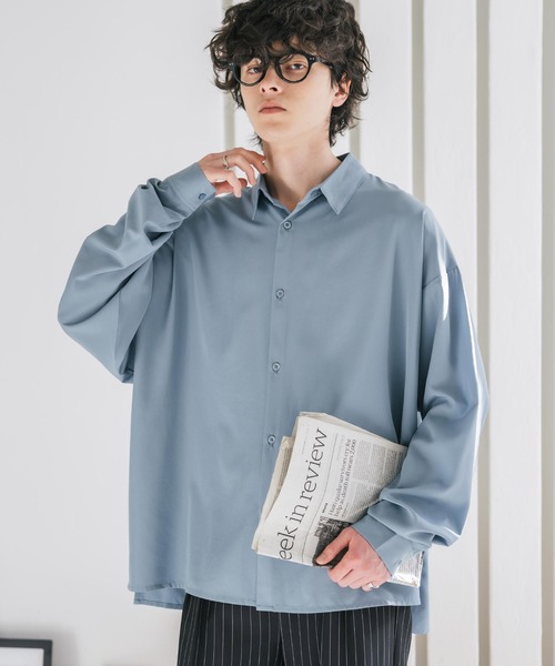 Rocky Monroe(ロッキーモンロー)の「新色追加 接触冷感 オーバーサイズとろみストレッチレギュラーカラー長袖シャツ(シャツ/ブラウス・メンズ・ブラック/ブルーグリーン/ホワイト/バーガンディー/ブルー/チャコール/グレイッシュベージュ/ネイビー/ライトグレー/ブラウン/ライトブルー・M/XL/L)」の8枚目の写真
