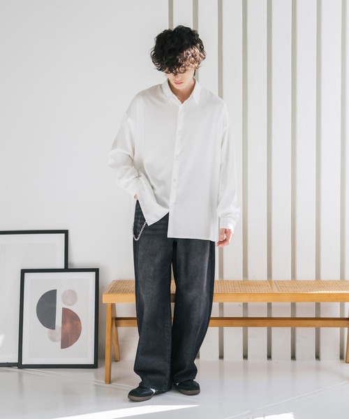 Rocky Monroe(ロッキーモンロー)の「新色追加 接触冷感 オーバーサイズとろみストレッチレギュラーカラー長袖シャツ(シャツ/ブラウス・メンズ・ブラック/ブルーグリーン/ホワイト/バーガンディー/ブルー/チャコール/グレイッシュベージュ/ネイビー/ライトグレー/ブラウン/ライトブルー・M/XL/L)」の22枚目の写真