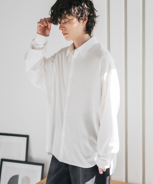 Rocky Monroe(ロッキーモンロー)の「新色追加 接触冷感 オーバーサイズとろみストレッチレギュラーカラー長袖シャツ(シャツ/ブラウス・メンズ・ブラック/ブルーグリーン/ホワイト/バーガンディー/ブルー/チャコール/グレイッシュベージュ/ネイビー/ライトグレー/ブラウン/ライトブルー・M/XL/L)」の20枚目の写真