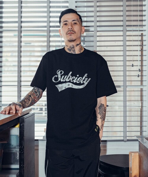 Subciety(サブサエティ)の「Bandana glorious tee(Tシャツ/カットソー・メンズ・ネイビー/ホワイト/ブラック/ホワイト×ブルー・SMALL/MEDIUM/LARGE/X-LARGE/XX-LARGE)」の18枚目の写真
